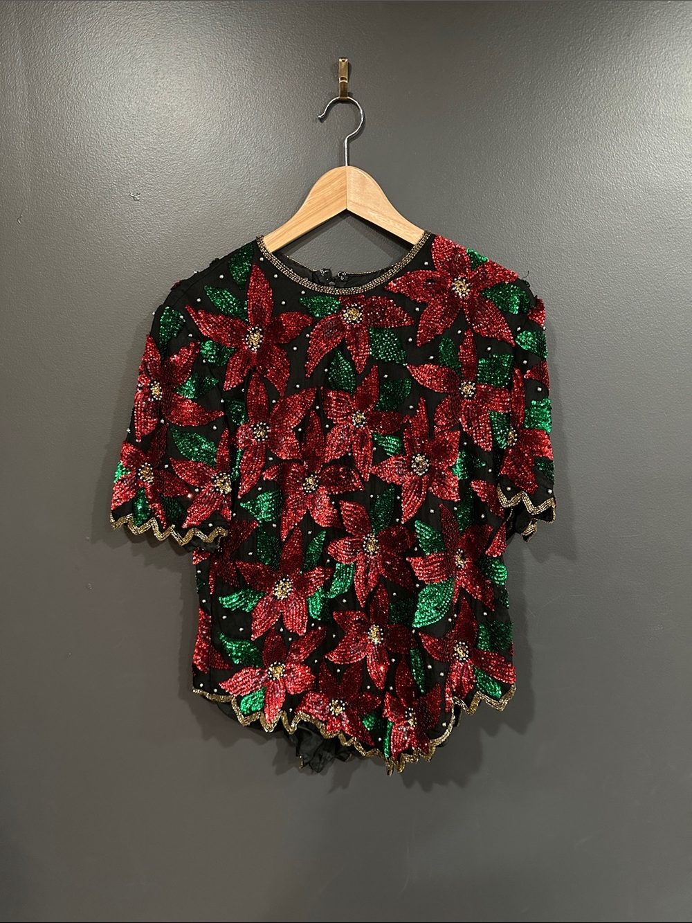 Laurence Kazar Red & Green Sequin Poinsettia Short-Sleeve Top